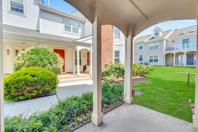 83 Tulip Lane, Freehold, NJ 07728