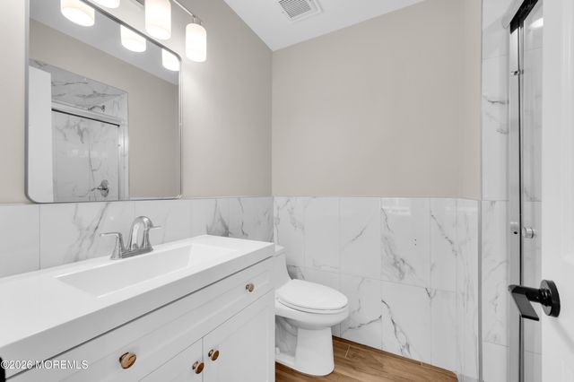 83 Tulip Lane, Freehold, NJ 07728