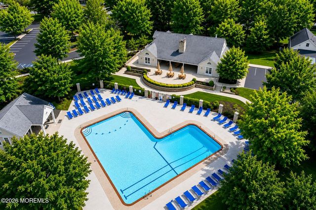 83 Tulip Lane, Freehold, NJ 07728