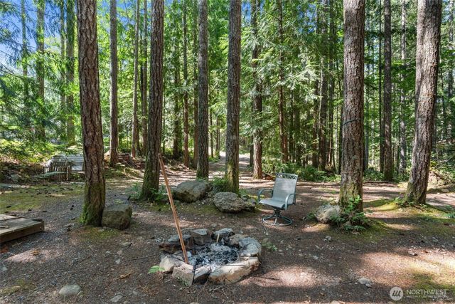 331 N. Dow Mtn. Drive, Hoodsport, WA 98548