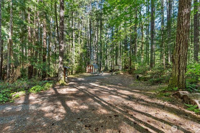 331 N. Dow Mtn. Drive, Hoodsport, WA 98548