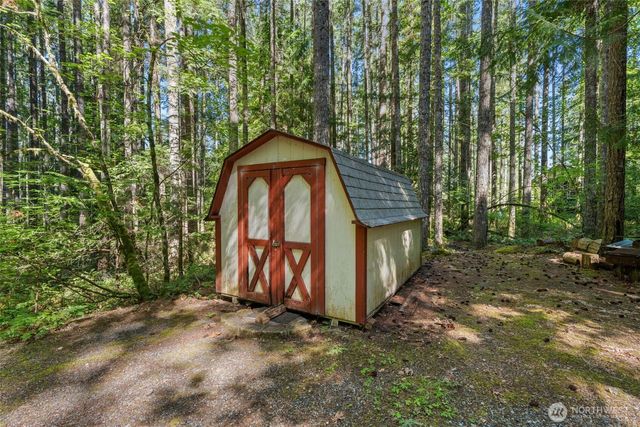 331 N. Dow Mtn. Drive, Hoodsport, WA 98548