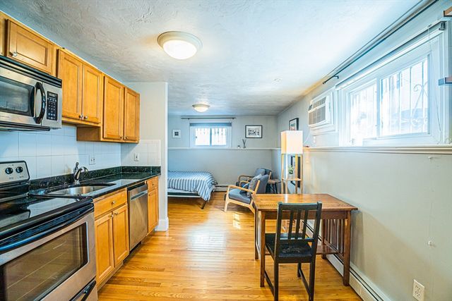 7 Mortimer Pl 2, Somerville, MA 02145