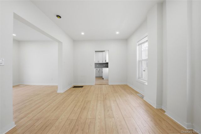 184 Hillside Avenue, Mount Vernon, NY 10553