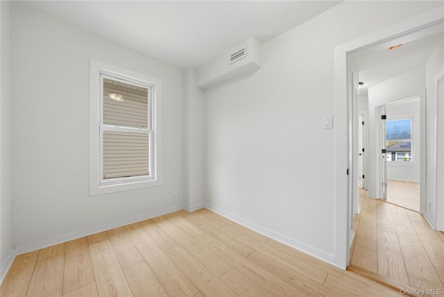 184 Hillside Avenue, Mount Vernon, NY 10553