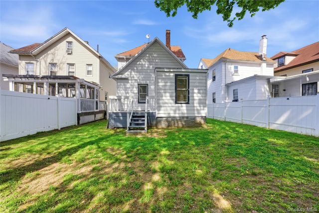 184 Hillside Avenue, Mount Vernon, NY 10553