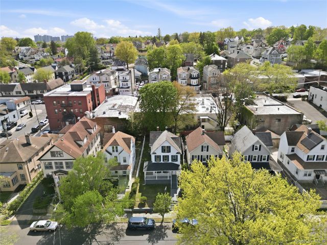 184 Hillside Avenue, Mount Vernon, NY 10553
