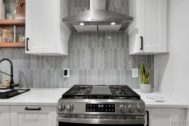 4123 Beauty Lane, St Louis, MO 63134
