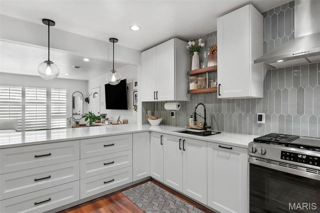 4123 Beauty Lane, St Louis, MO 63134