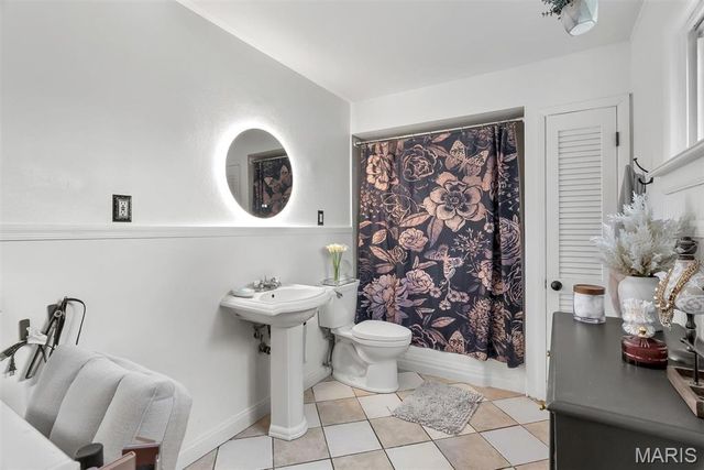 4123 Beauty Lane, St Louis, MO 63134