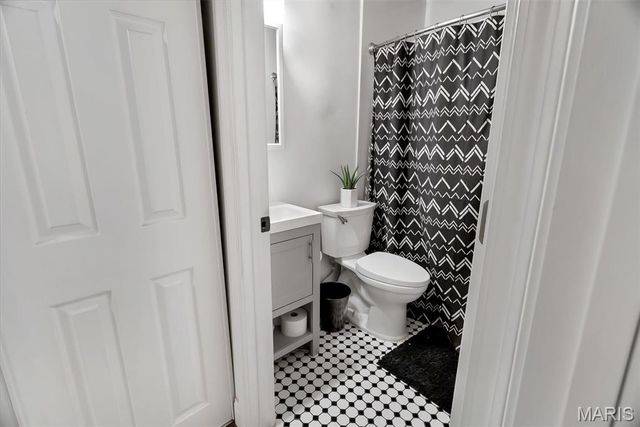 4123 Beauty Lane, St Louis, MO 63134
