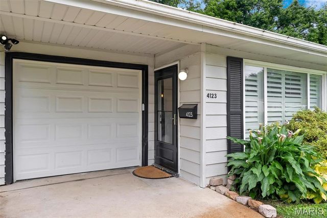 4123 Beauty Lane, St Louis, MO 63134