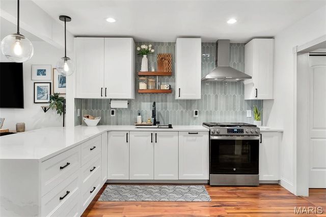 4123 Beauty Lane, St Louis, MO 63134