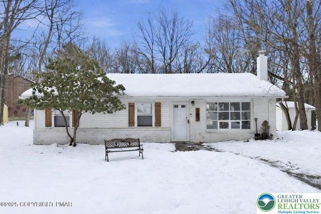 183 Crescent Way, Tunkhannock Twp, PA 18210