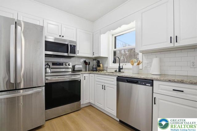 183 Crescent Way, Tunkhannock Twp, PA 18210