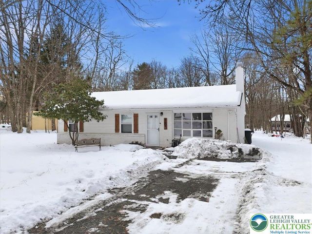 183 Crescent Way, Tunkhannock Twp, PA 18210