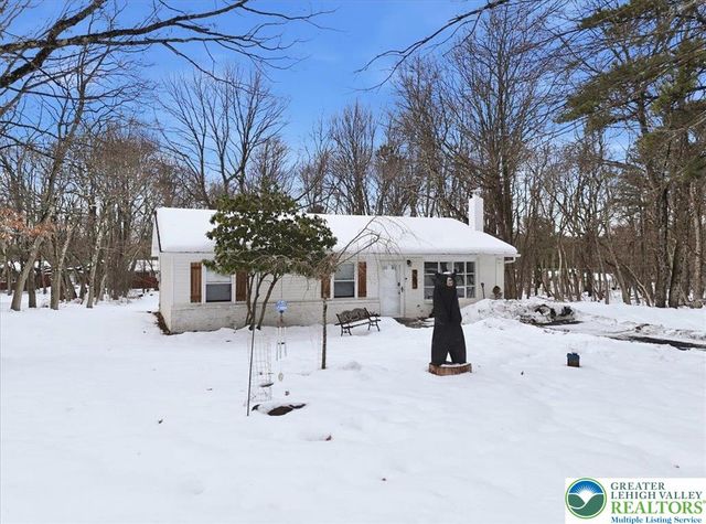 183 Crescent Way, Tunkhannock Twp, PA 18210