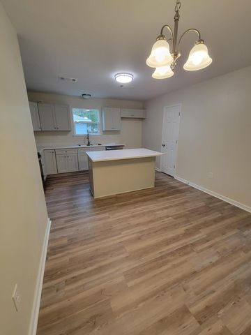 47 Cedar Hill Court, Defuniak Springs, FL 32433