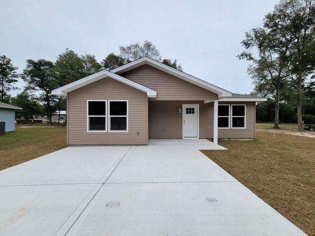 47 Cedar Hill Court, Defuniak Springs, FL 32433