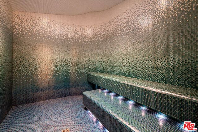 1000 W 8th Street 5210, Los Angeles, CA 90017