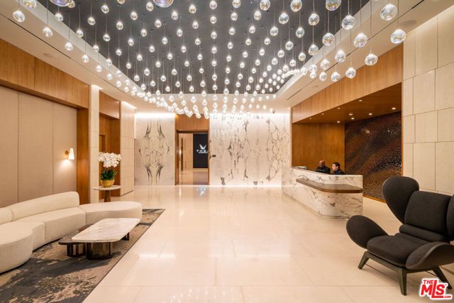 1000 W 8th Street 5210, Los Angeles, CA 90017