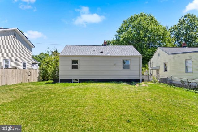 5712 30TH AVE, Hyattsville, MD 20782