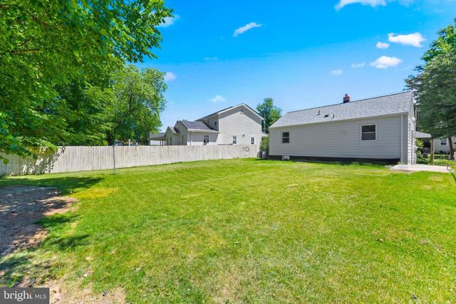 5712 30TH AVE, Hyattsville, MD 20782