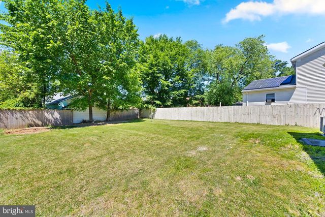 5712 30TH AVE, Hyattsville, MD 20782