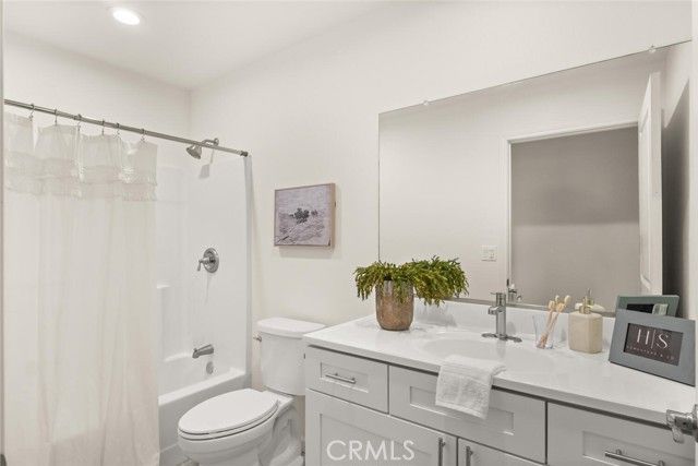 1647 Log Cabin, Paradise, CA 95969