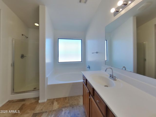 24401 N LOST DUTCHMAN Way, Florence, AZ 85132