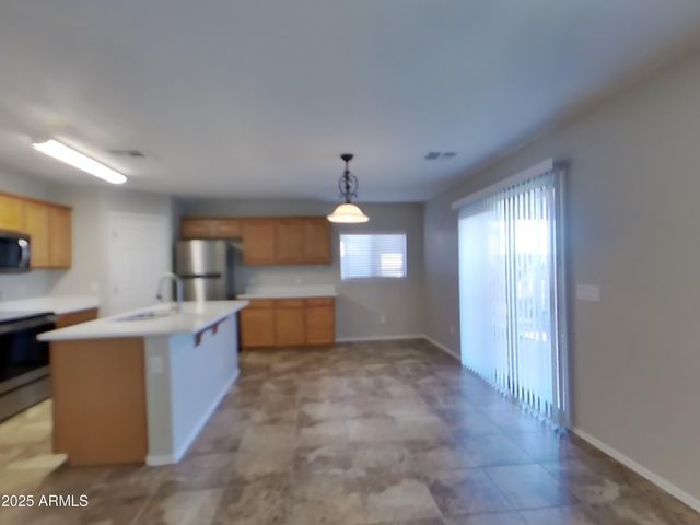24401 N LOST DUTCHMAN Way, Florence, AZ 85132
