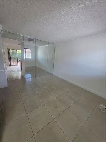 1811 SW 107th Ave 2305, Miami, FL 33165