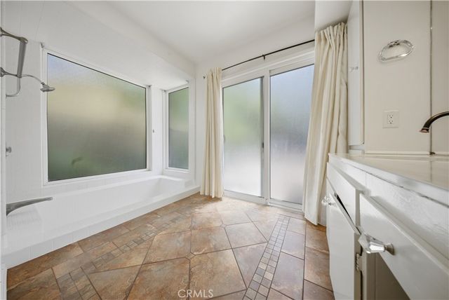 2718 Still Meadow, Lancaster, CA 93536