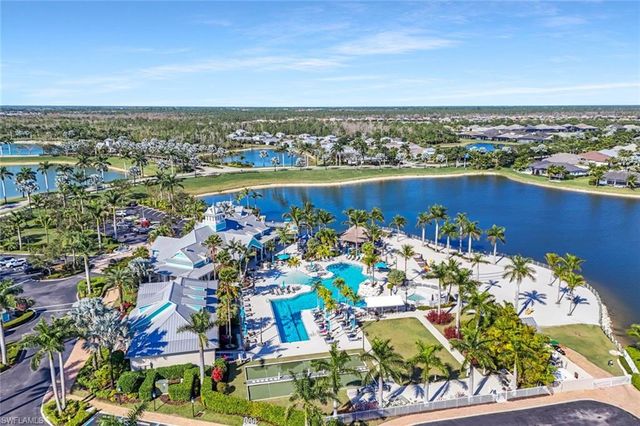 14883 Edgewater CIR, Naples, FL 34114