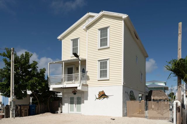27 Avenue D, Key Largo, FL 33037