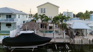 27 Avenue D, Key Largo, FL 33037