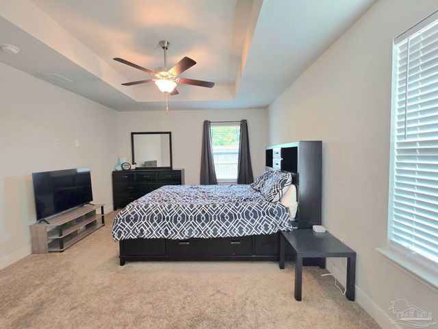 12139 Emerald Heights Ln, Pensacola, FL 32506