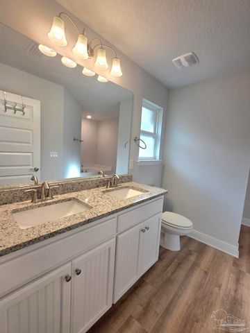 12139 Emerald Heights Ln, Pensacola, FL 32506