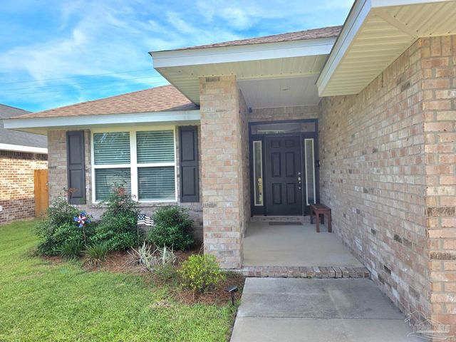 12139 Emerald Heights Ln, Pensacola, FL 32506