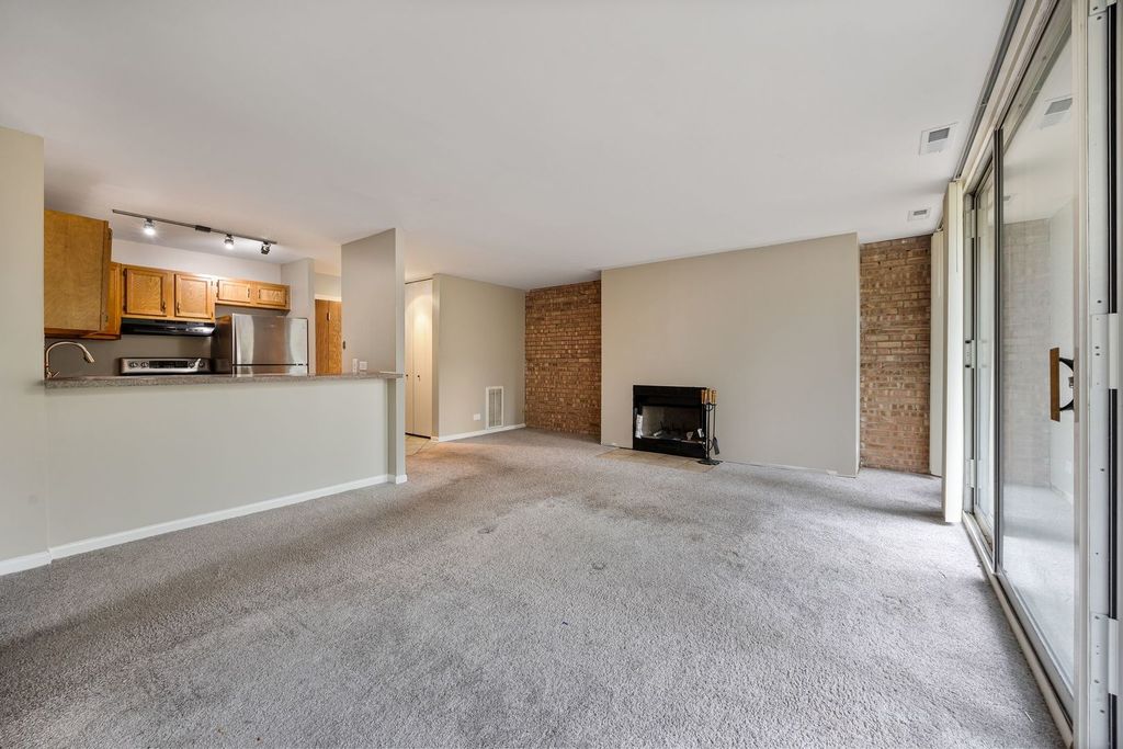 6010 Oakwood Drive 2G, Lisle, IL 60532 — photo 5