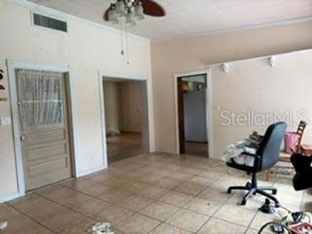 605 COURTNEY DRIVE, Tampa, FL 33617