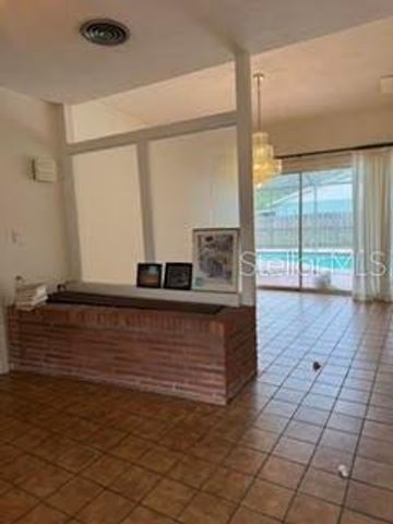 605 COURTNEY DRIVE, Tampa, FL 33617