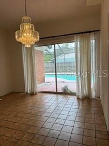 605 COURTNEY DRIVE, Tampa, FL 33617