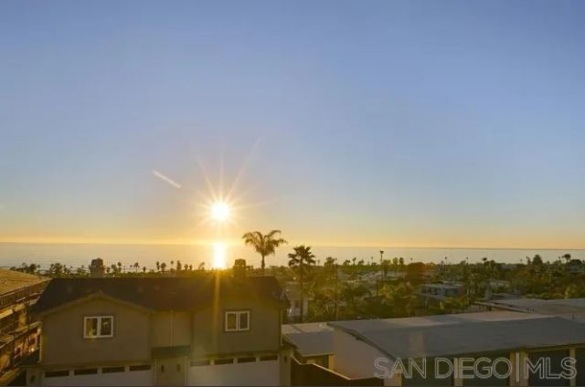 2150 Cambridge, Encinitas, CA 92007