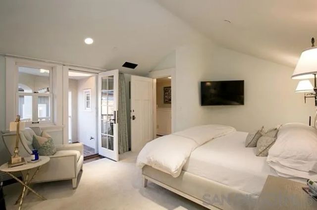 2150 Cambridge, Encinitas, CA 92007