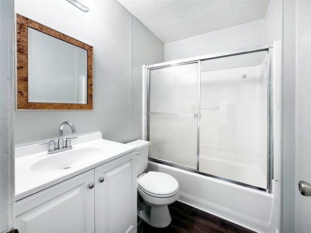 9270 Theysen Drive, Houston, TX 77080