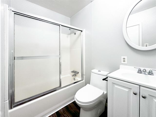 9270 Theysen Drive, Houston, TX 77080