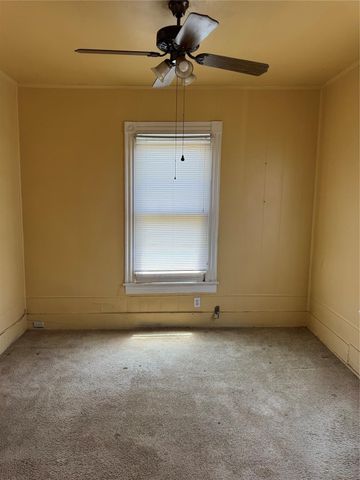908 34th Street, Galveston, TX 77550