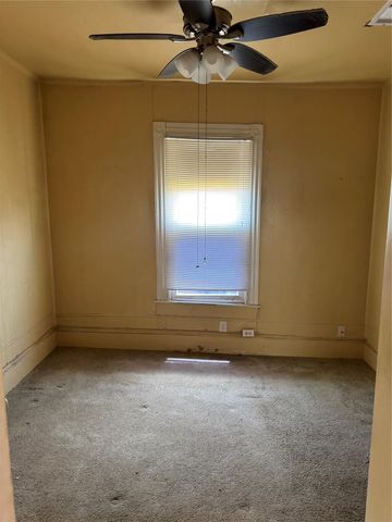 908 34th Street, Galveston, TX 77550