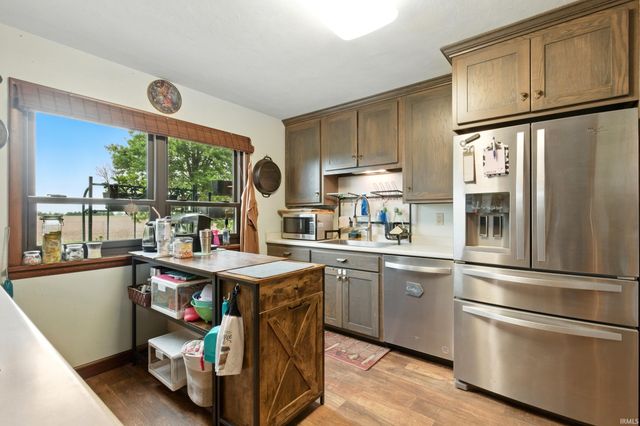 2090 S Warren Road, Huntington, IN 46750